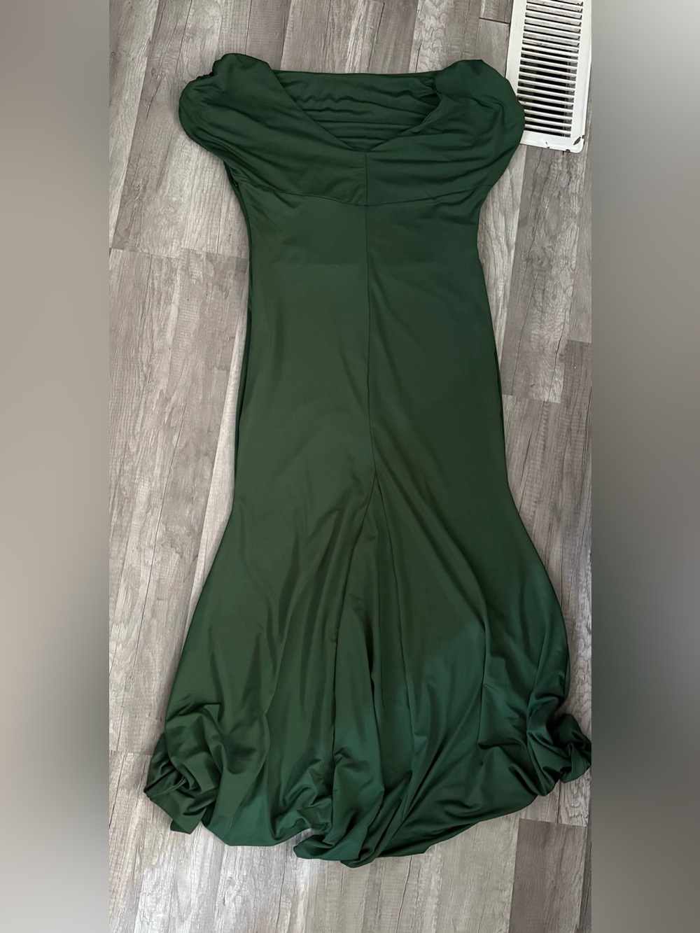 Elegant emerald green Women’s Gown